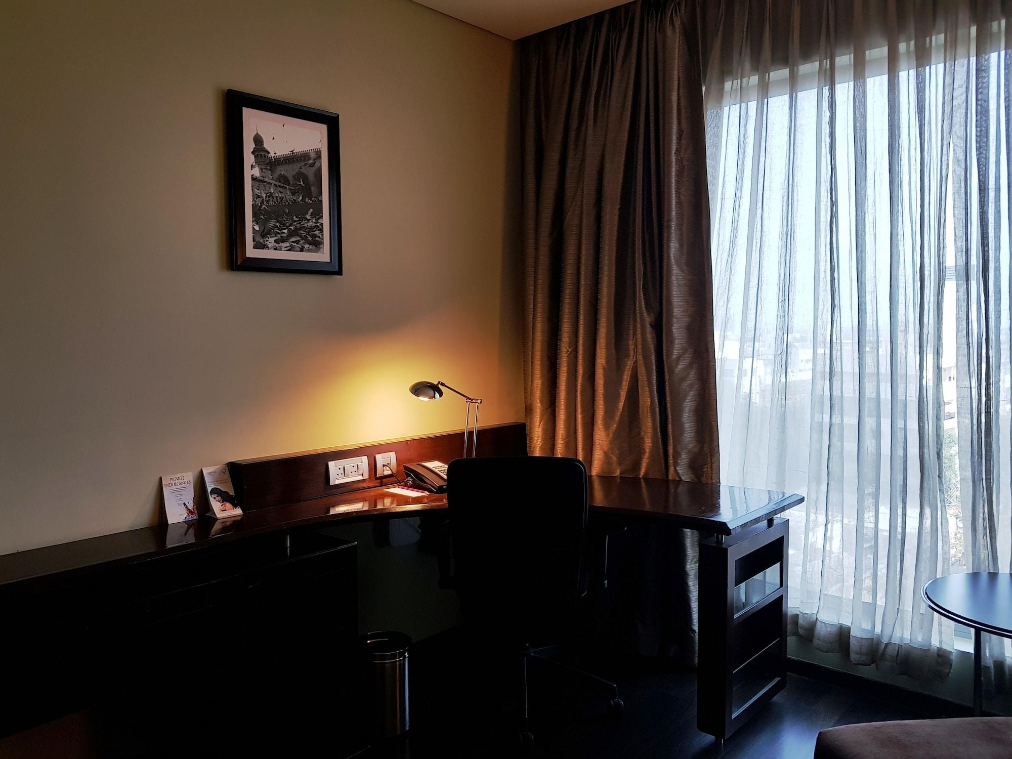 فيفانتا حيدر آباد بيجبومبت حيدر أباد المظهر الخارجي الصورة A room at the Taj Bengal