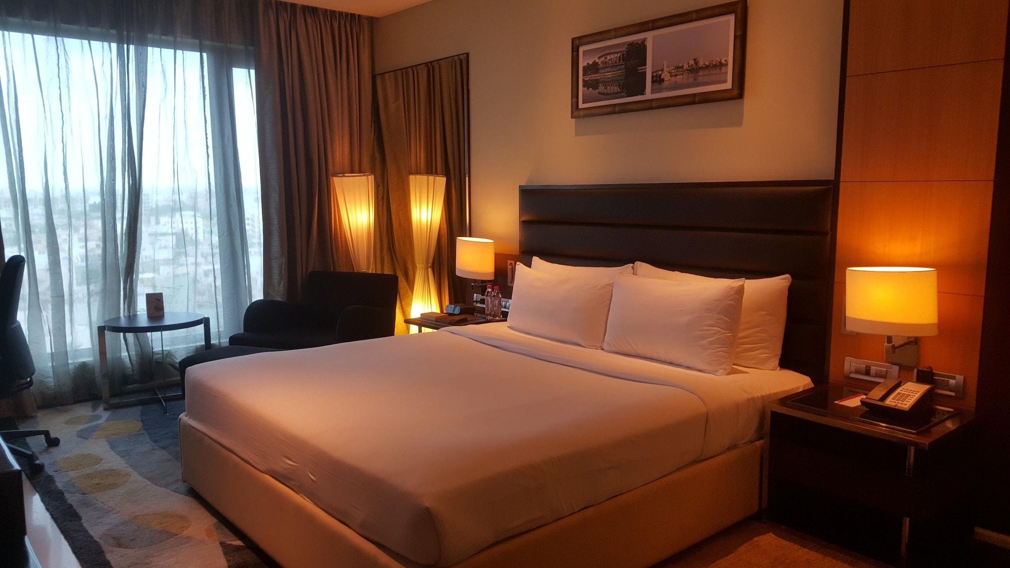 فيفانتا حيدر آباد بيجبومبت حيدر أباد المظهر الخارجي الصورة A room at the hotel