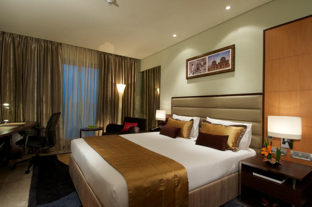 فيفانتا حيدر آباد بيجبومبت حيدر أباد المظهر الخارجي الصورة A room at the Taj Bengal