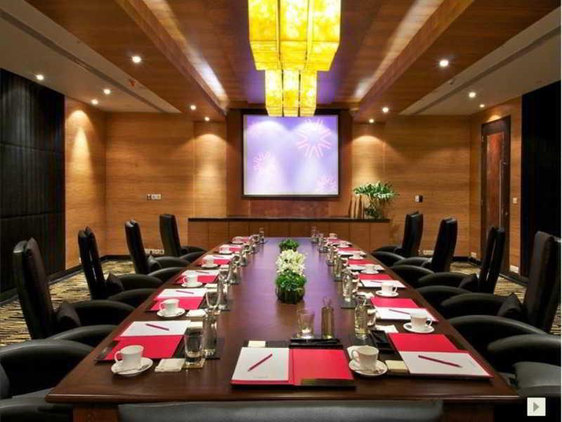 فيفانتا حيدر آباد بيجبومبت حيدر أباد المظهر الخارجي الصورة Boardroom