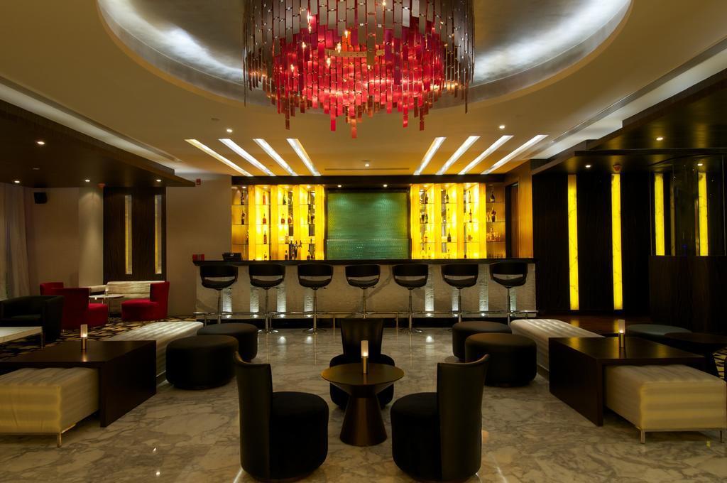 فيفانتا حيدر آباد بيجبومبت حيدر أباد المظهر الخارجي الصورة The lobby of the hotel