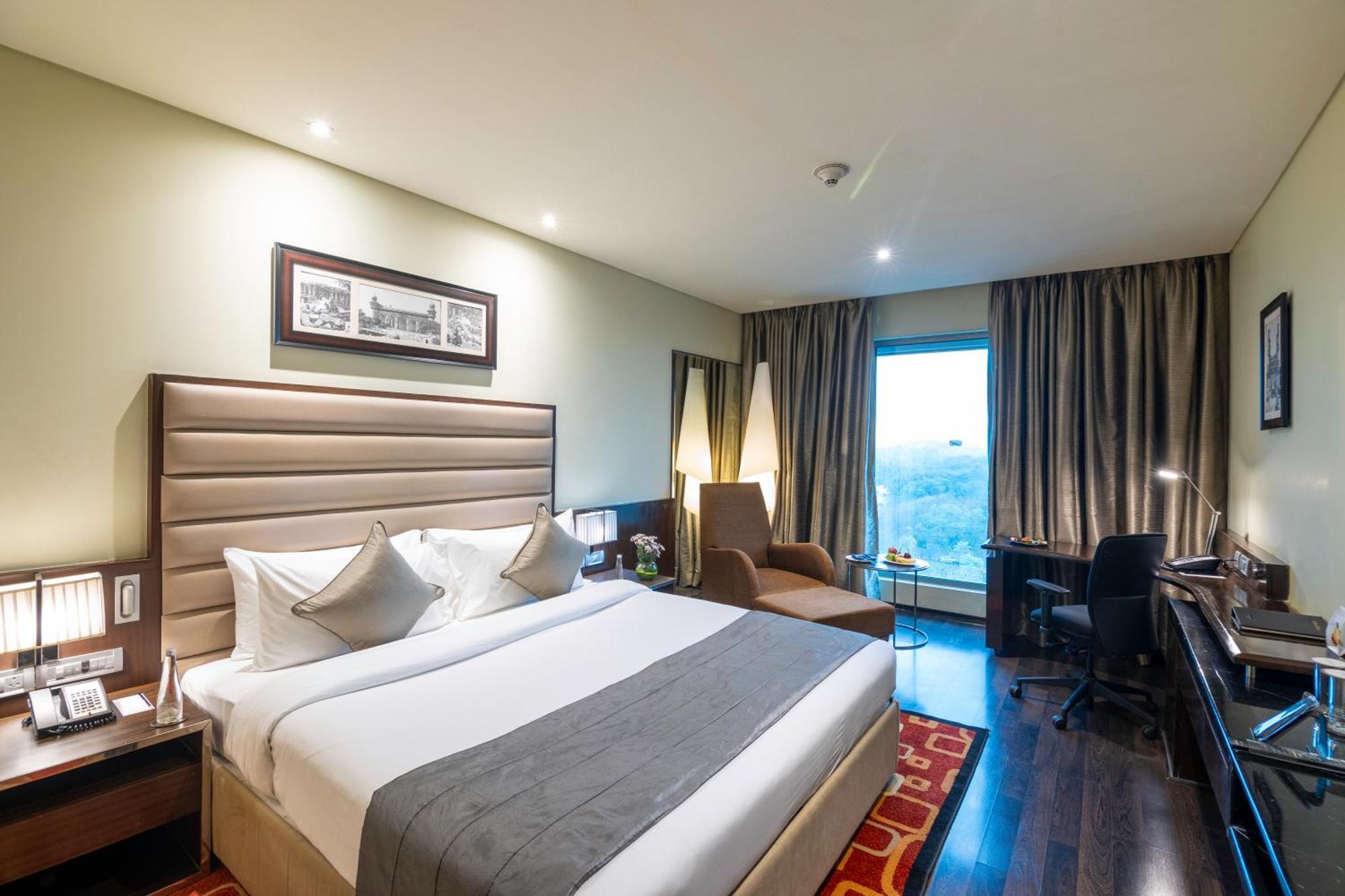 فيفانتا حيدر آباد بيجبومبت حيدر أباد المظهر الخارجي الصورة A room at the hotel