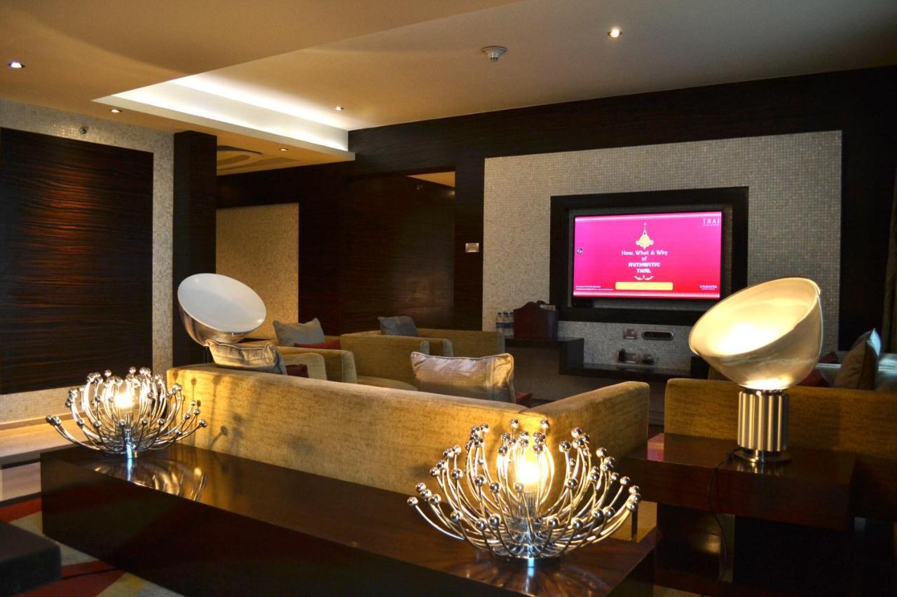 فيفانتا حيدر آباد بيجبومبت حيدر أباد المظهر الخارجي الصورة The lounge at Cape Town International Airport